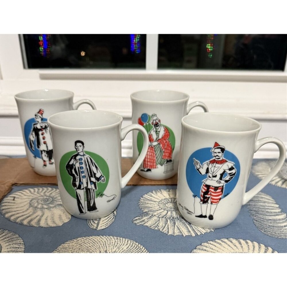 Set Of 4 Vintage Ghc Clown Coffee Tea Mugs Cups Bruce Hart Pierrot Italy